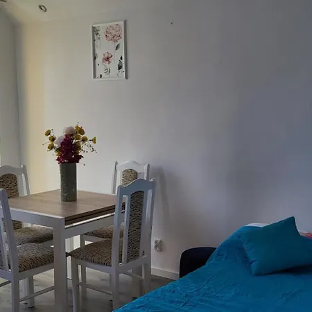 Klara アパート *