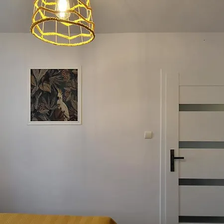 Klara アパート プツク